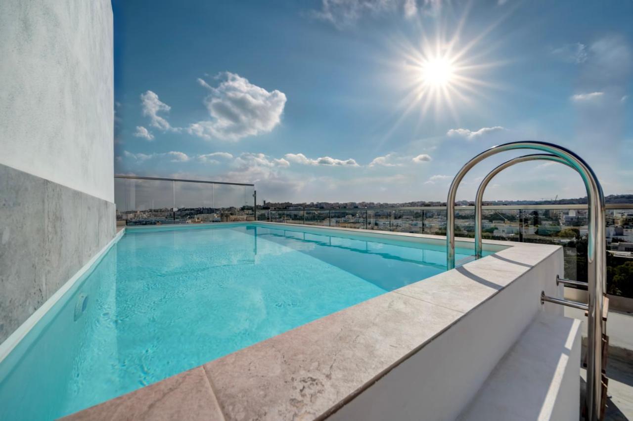 Quadro Hotel, Trademark Collection By Wyndham Saint Julian's エクステリア 写真