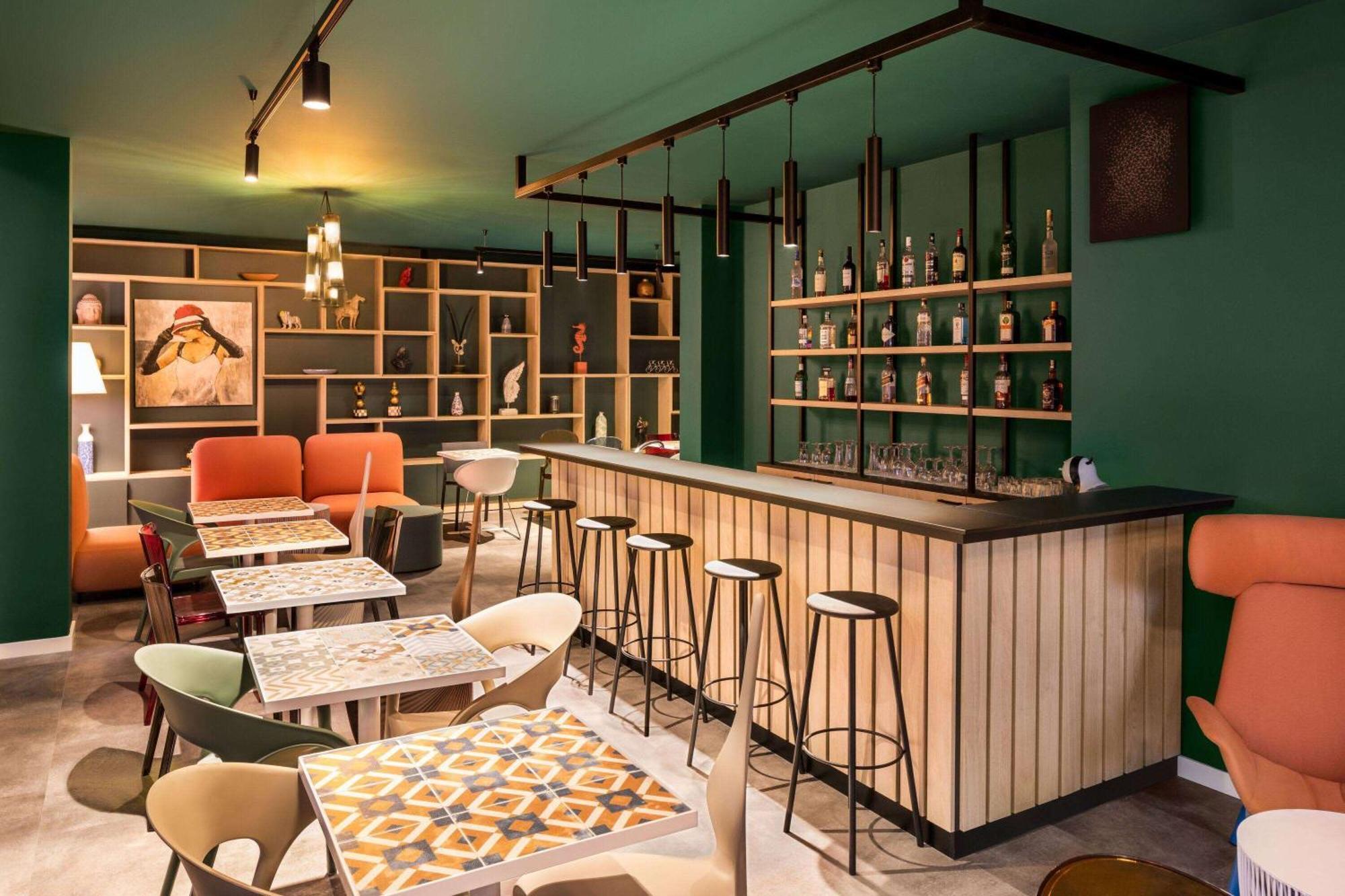 Quadro Hotel, Trademark Collection By Wyndham Saint Julian's エクステリア 写真